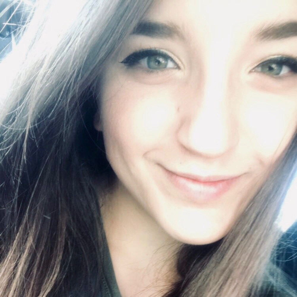 Meet your Posher, Kierstyn